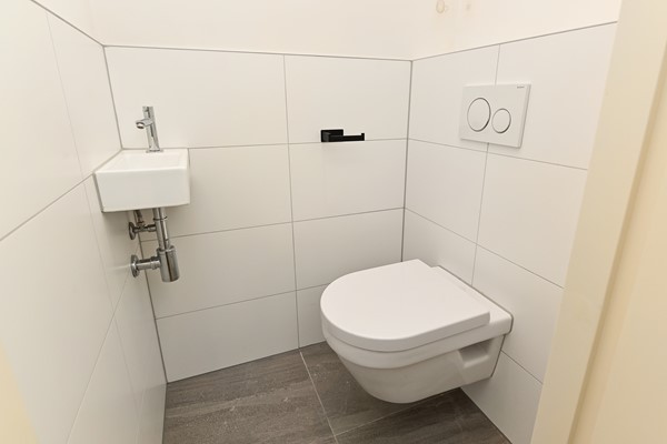 Medium property photo - Pijnboomstraat 3, 2565 ZH Den Haag